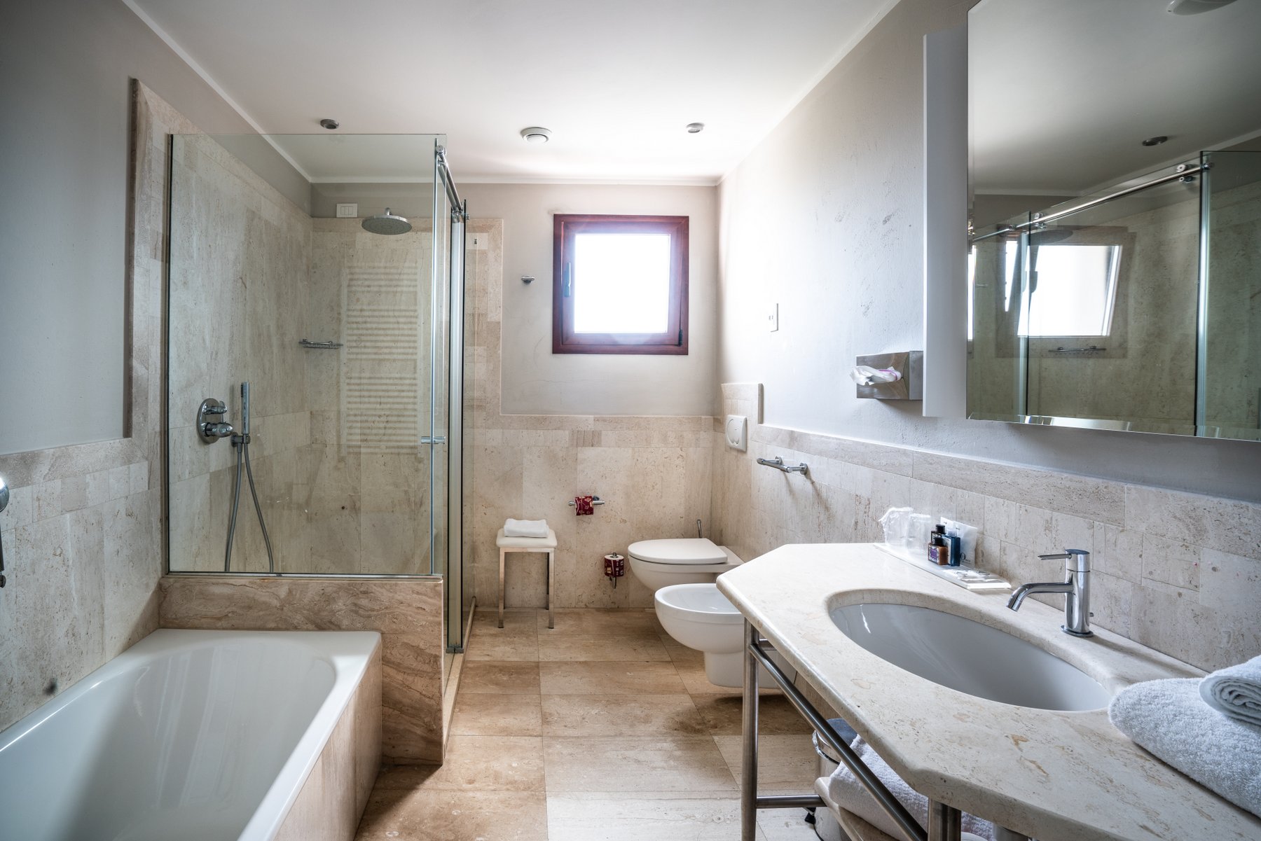 Suite Grande Baia Resort & Spa